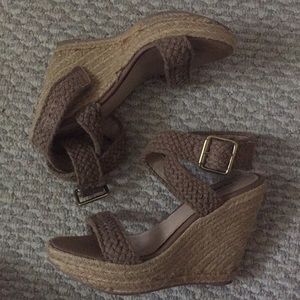Steve Madden “fantasik” espadrille wedges